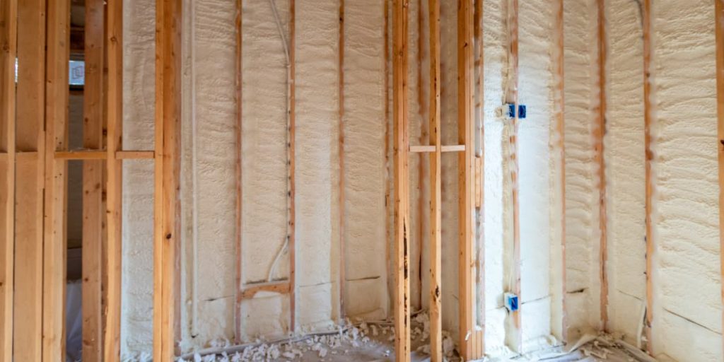 spray foam wall insulation